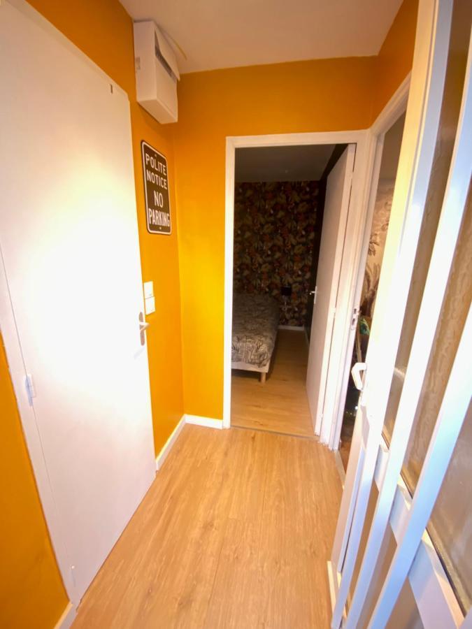 Ferienwohnung T2 Cosy / Quartier Calme / Magasins D'Usine A Proximite Saint-Julien-les-Villas Exterior foto